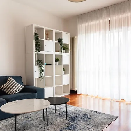 Youhosty - Cechov 21 Apartment *